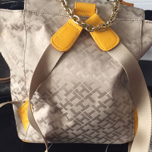 Tommy Hilfiger Bag - Picture 4 of 5
